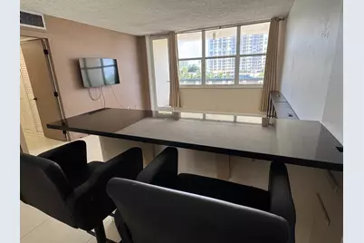 305 N Pompano Beach Boulevard #307, Pompano Beach, FL 33062 - Photo 3
