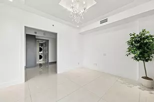 2000 Island Blvd, Aventura, FL 33160 - Photo 15