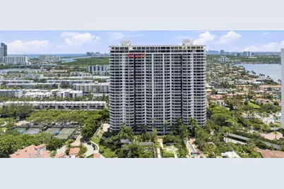 2000 Island Boulevard #2905, Aventura, FL 33160 - Photo 23