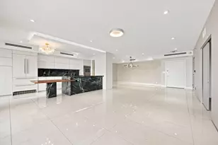 2000 Island Blvd, Aventura, FL 33160 - Photo 5