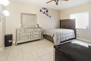 2430 NW 13th St, Pompano Beach, FL 33069 - Photo 13