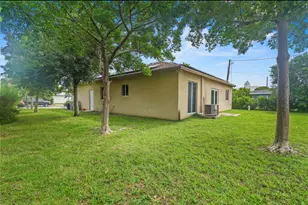 2430 NW 13th St, Pompano Beach, FL 33069 - Photo 5