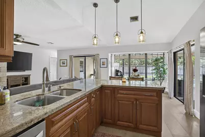 1160 Kinglet Terrace, Wellington, FL 33414 - Photo 21