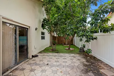 312 Bishop Road, North Lauderdale, FL 33068 - Photo 17