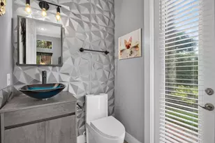 577 NW 120th Dr, Coral Springs, FL 33071 - Photo 25