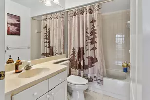 348 Eagleton Golf Dr, Palm Beach Gardens, FL 33418 - Photo 17