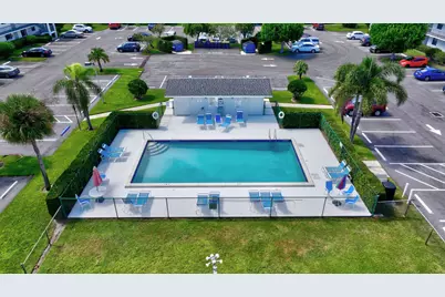 1200 SE Parkview Place #F-5, Stuart, FL 34994 - Photo 37
