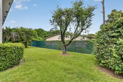 1200 SE Parkview Place #F-5, Stuart, FL 34994 - Photo 35