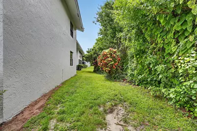 1200 SE Parkview Place #F-5, Stuart, FL 34994 - Photo 33