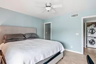 555 Banyan Tree Ln E, Delray Beach, FL 33483 - Photo 13