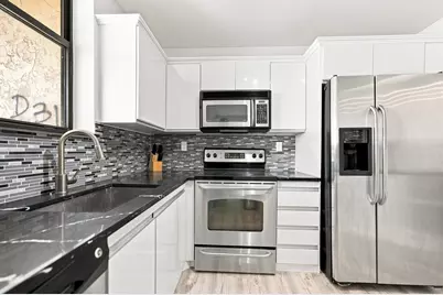 18181 NE 31st Court #PH10, Aventura, FL 33160 - Photo 7