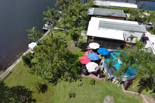 70 Turtle Cove, Okeechobee, FL 34974 - Photo 5
