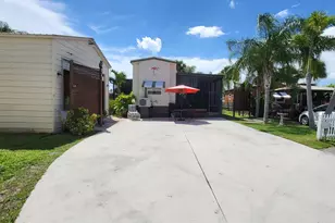 70 Turtle Cove, Okeechobee, FL 34974 - Photo 13