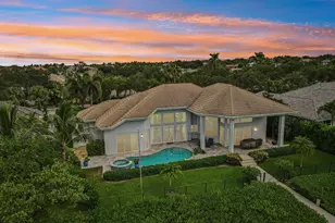 8651 SE Somerset Island Way, Jupiter, FL 33458 - Photo 1