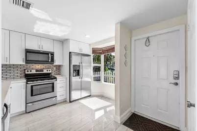 2503 NE 15th Street #2503, Pompano Beach, FL 33062 - Photo 5