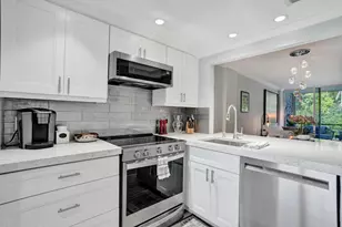 106 Royal Pk Dr, Oakland Park, FL 33309 - Photo 17