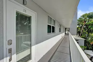 106 Royal Pk Dr, Oakland Park, FL 33309 - Photo 33