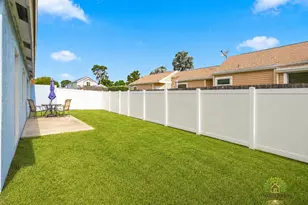 5863 Azalea Cir, West Palm Beach, FL 33415 - Photo 35