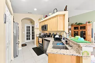 5863 Azalea Cir, West Palm Beach, FL 33415 - Photo 7