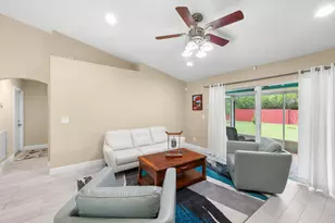 5861 NW Cullom Cir, Port Saint Lucie, FL 34986 - Photo 15