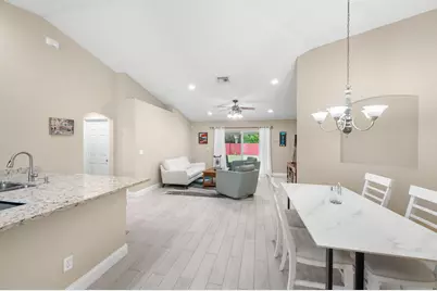 5861 NW Cullom Circle, Port Saint Lucie, FL 34986 - Photo 11