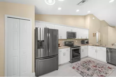 5861 NW Cullom Circle, Port Saint Lucie, FL 34986 - Photo 9