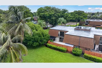 9113 SW 20th Court #A, Davie, FL 33324 - Photo 5