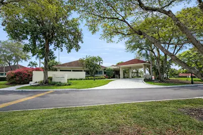115 Lake Emerald Drive #210, Oakland Park, FL 33309 - Photo 37