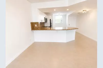 115 Lake Emerald Drive #210, Oakland Park, FL 33309 - Photo 5
