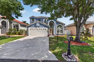 243 Wedgewood Cir, Greenacres, FL 33463 - Photo 1