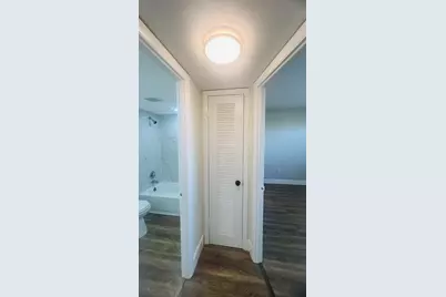 8345 Sunrise Lakes Boulevard #304, Sunrise, FL 33322 - Photo 11