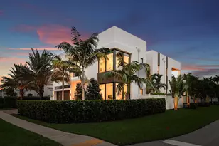 400 NE 4th St, Boca Raton, FL 33432 - Photo 1