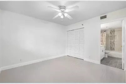 7290 Kinghurst Drive #106, Delray Beach, FL 33446 - Photo 25