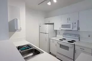 630 S Sapodilla Ave, West Palm Beach, FL 33401 - Photo 3