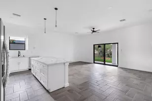 867 NW 27th Terrace, Fort Lauderdale, FL 33311 - Photo 11