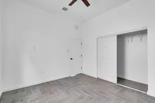 867 NW 27th Terrace, Fort Lauderdale, FL 33311 - Photo 17