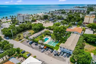 2060 NE 1st St, Deerfield Beach, FL 33441 - Photo 1