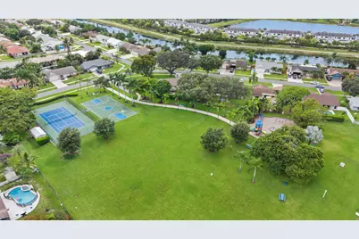 1127 NW 9th Street, Boynton Beach, FL 33426 - Photo 43