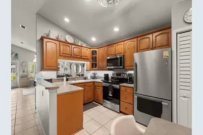 1201 NW Lombardy Drive, Port Saint Lucie, FL 34986 - Photo 11