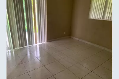 3296 NW 41st Street, Lauderdale Lakes, FL 33309 - Photo 5