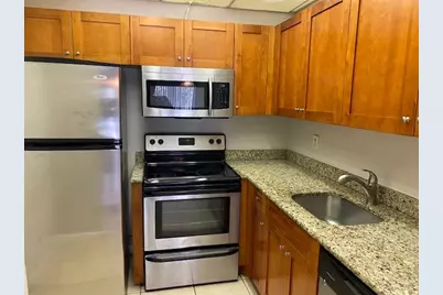 626 NW 13th Street #28, Boca Raton, FL 33486 - Photo 1