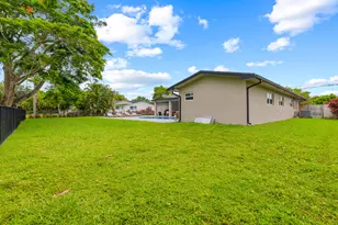 841 NW 75th Terrace, Plantation, FL 33317 - Photo 41