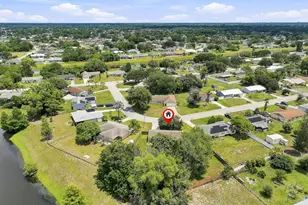 484 SW Eastport Cir, Port Saint Lucie, FL 34953 - Photo 37
