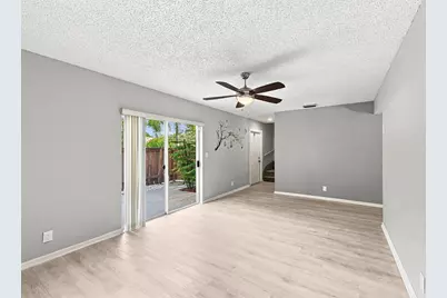 4408 NW 4th Avenue, Deerfield Beach, FL 33064 - Photo 11