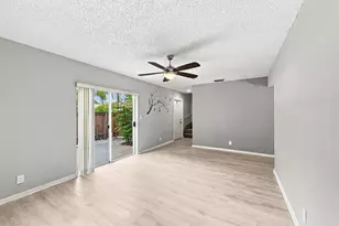 4408 NW 4th Ave, Deerfield Beach, FL 33064 - Photo 11
