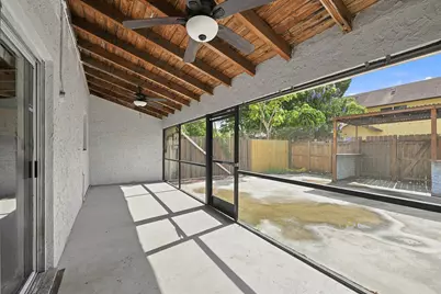 4408 NW 4th Avenue, Deerfield Beach, FL 33064 - Photo 23