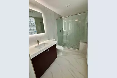 1127 Boca Cove Lane, Highland Beach, FL 33487 - Photo 11