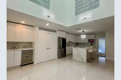 1127 Boca Cove Lane, Highland Beach, FL 33487 - Photo 3