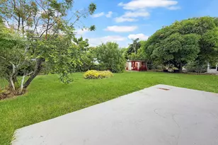 2030 NE 1st Ln, Boynton Beach, FL 33435 - Photo 23