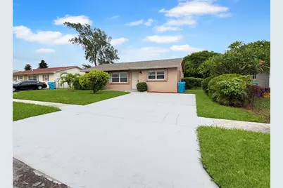 2030 NE 1st Lane, Boynton Beach, FL 33435 - Photo 1